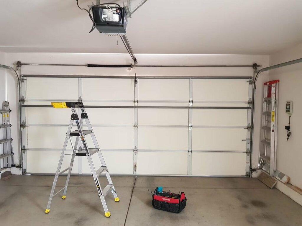 Thomas Edison Garage Doors And Gates