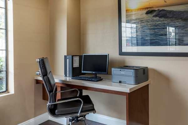 Comfort Inn & Suites Ventura Beach