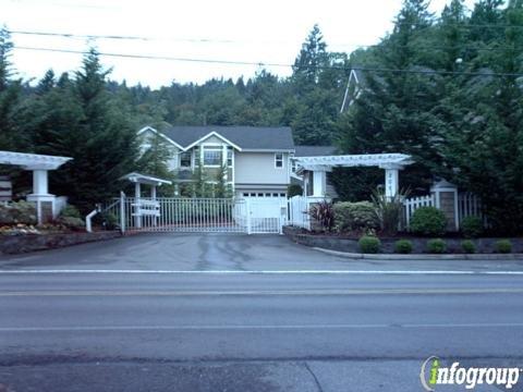 Ravens Wood Condominiums