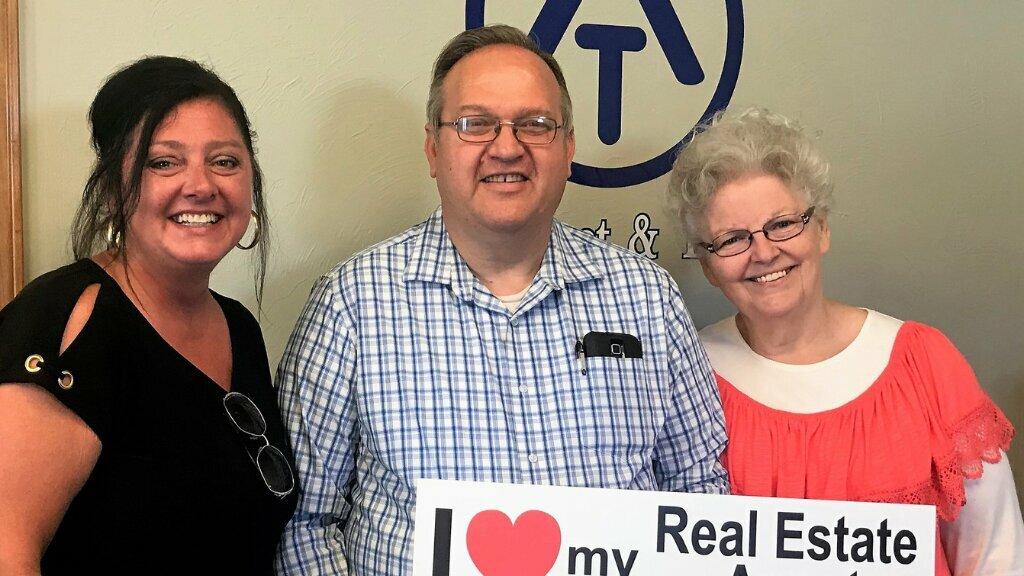 Tammy Howard Burton KW Realtor