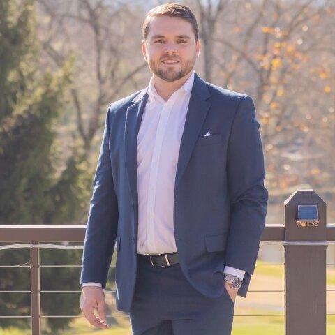 Merrill Lynch Financial Advisor Chase Arrington