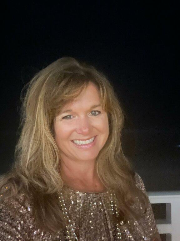 Denise Clark-Intuit Turbotax Verified Pro