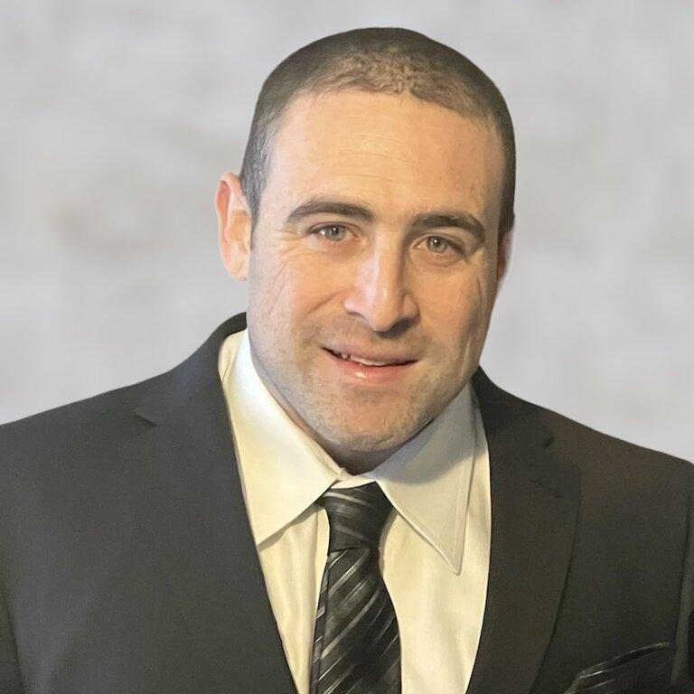 Merrill Lynch Financial Advisor Ralph Agostini