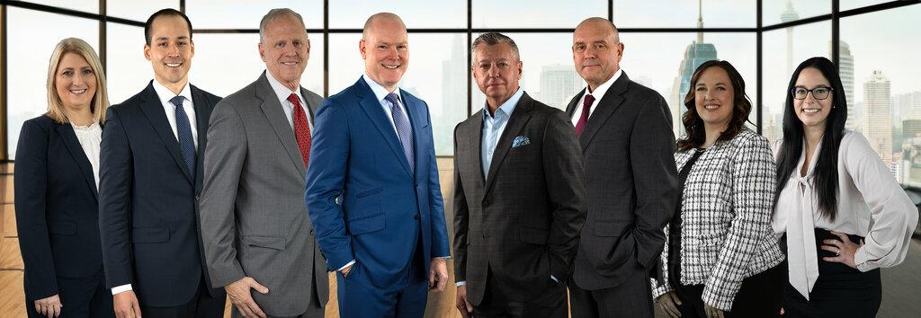 Merrill Lynch Senior Consultant Frank Bustamante