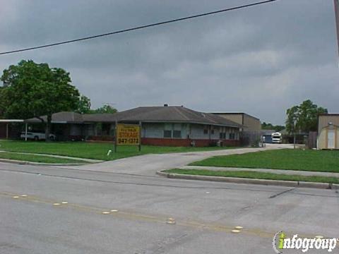 Candelaria's RV & Boat Storage