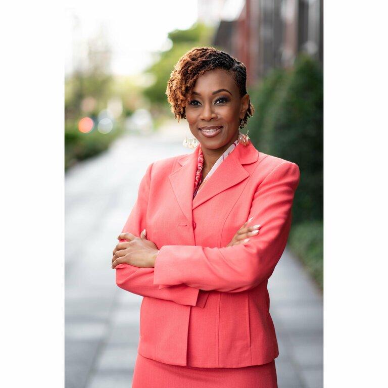Natasha Lewis-Flynn-Intuit Turbotax Verified Pro