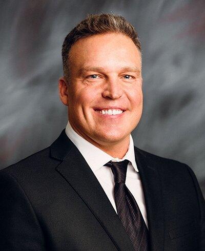 Kyle Warday-Financial Advisor, Ameriprise Financial Services, LLC