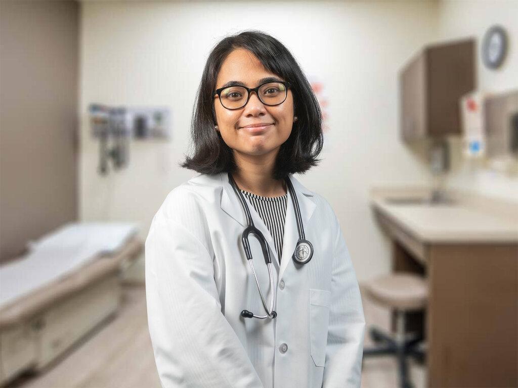 Tina Valdez, DO - Oak Street Health-Bronzeville