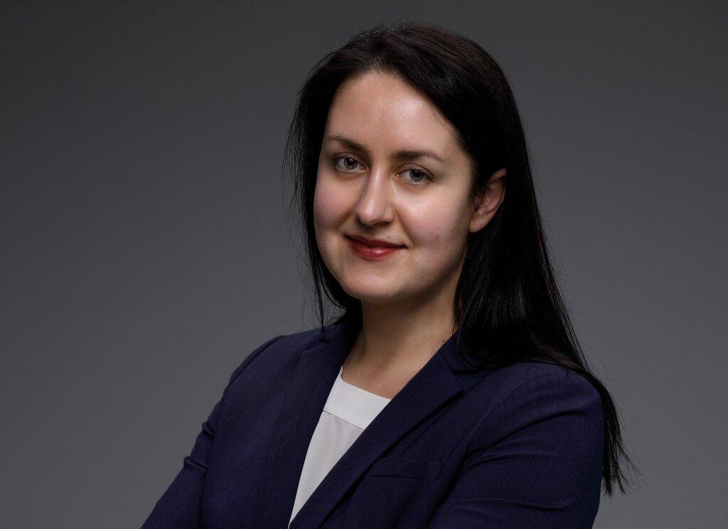 Merrill Lynch Financial Advisor Irina Pack