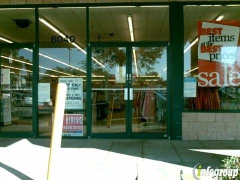 Bayshore Gardens Shopping Center