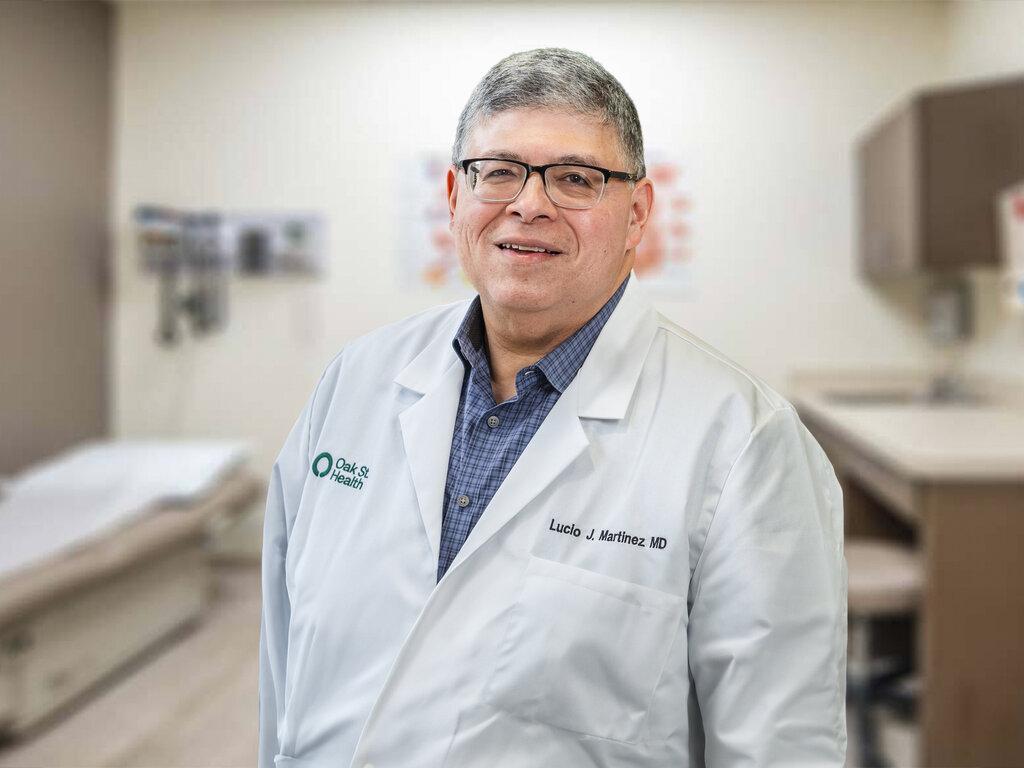 Lucio Martinez, MD - Oak St Health
