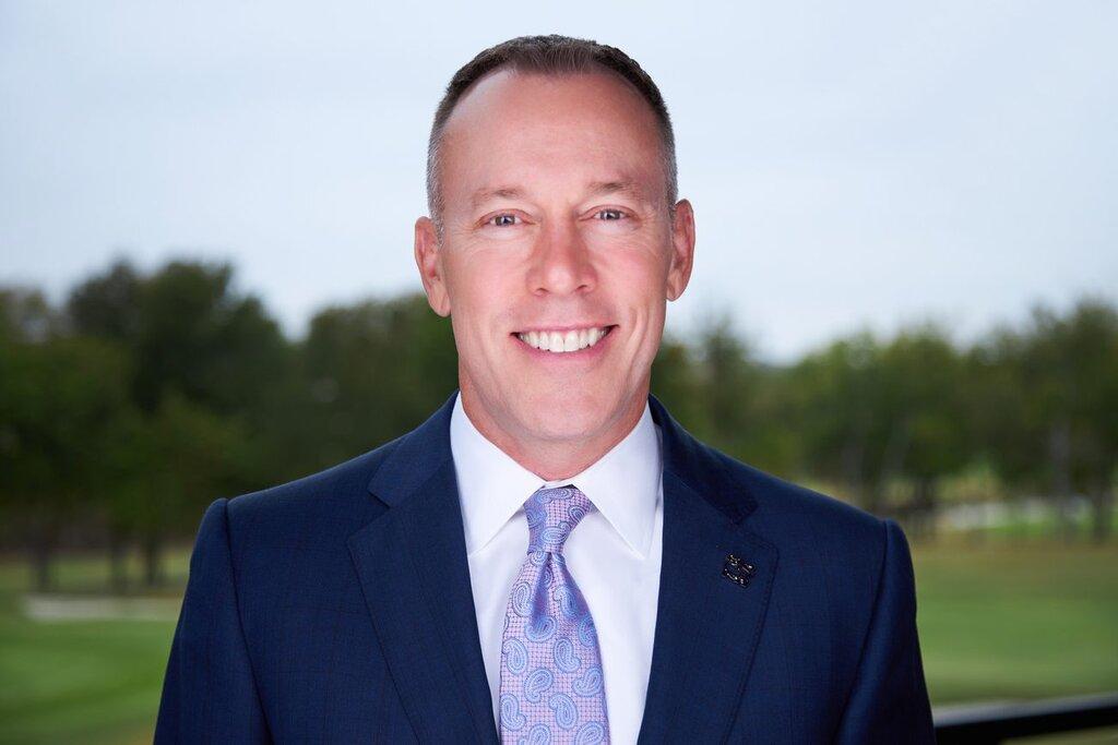 Merrill Lynch Financial Advisor Robert Mackey