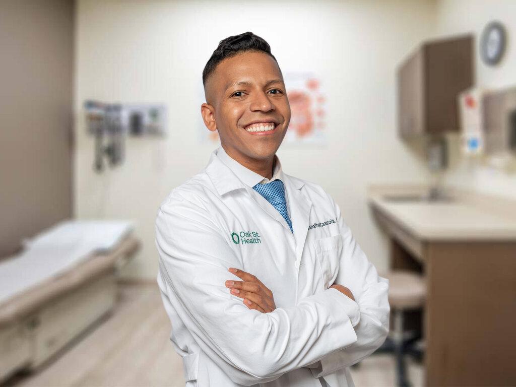 Jonathan Casazola, MD - Oak Street Health-Soundview