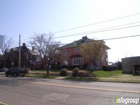 Delozier III Joseph B MD