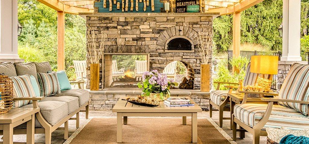 Decorating Den Interiors