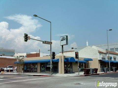 Legacy Comics and Cards