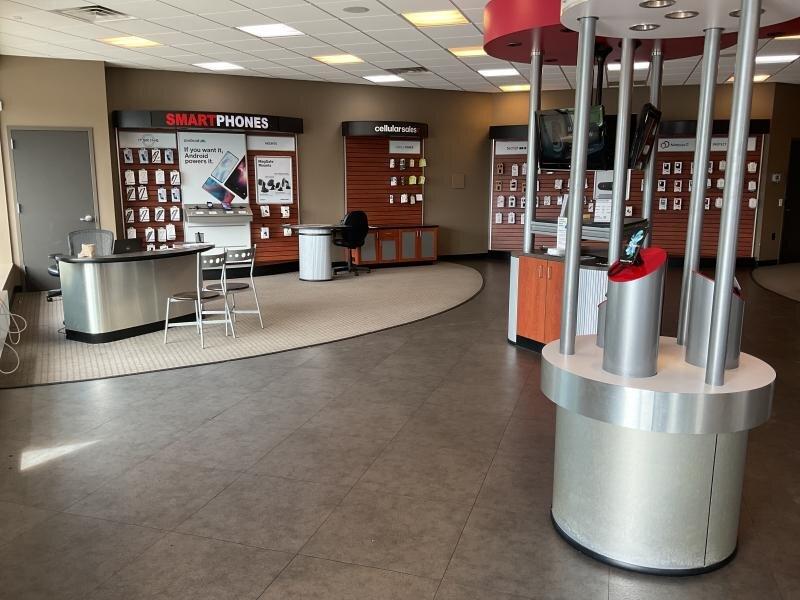 Cellular Sales-Verizon Authorized Retailer