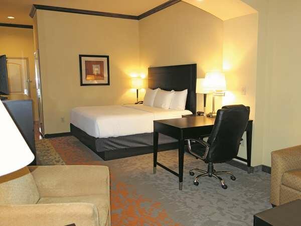 La Quinta Inn & Suites By Wyndham Eastland