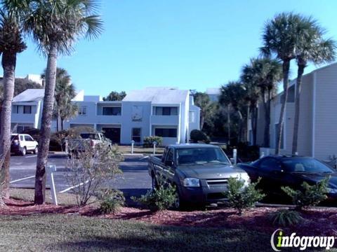 Quail Hollow Condominium