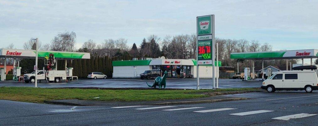 Sinclair Gas Station