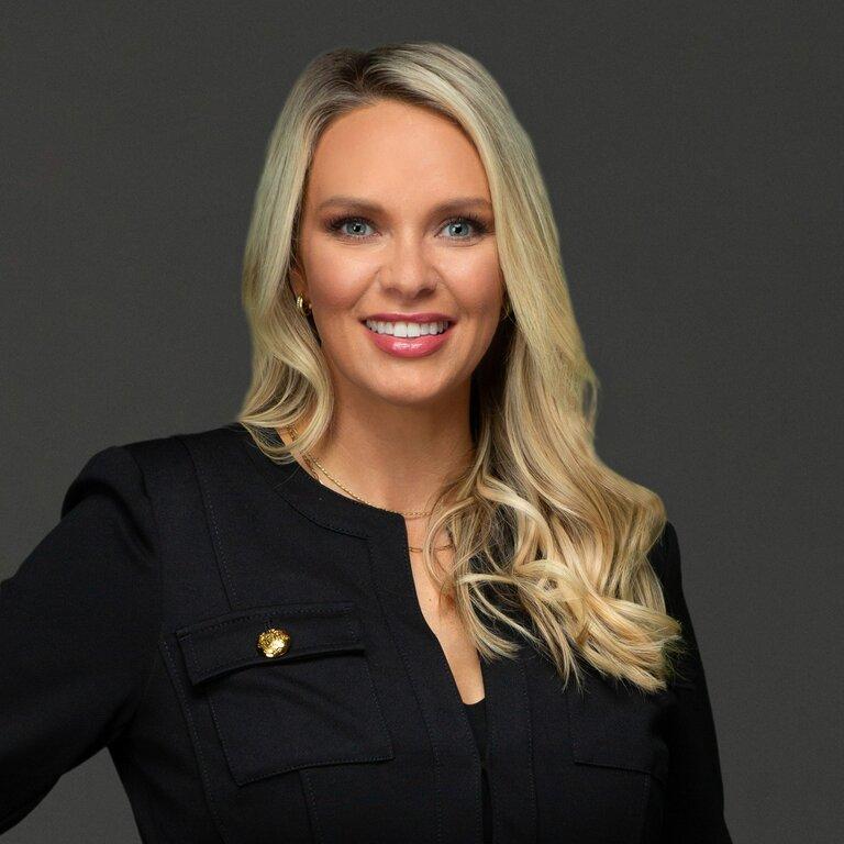 Merrill Lynch Financial Advisor Whitney Weeks