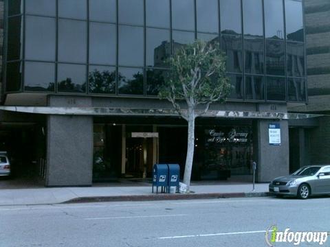 Raj Kanodia Plastic Surgery