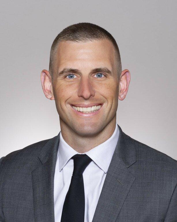 Travis L Hughes, MD - Providence Sports Medicine-North