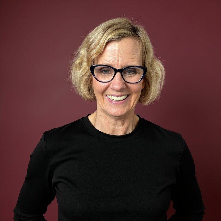 Cheryl Wargo, Counselor