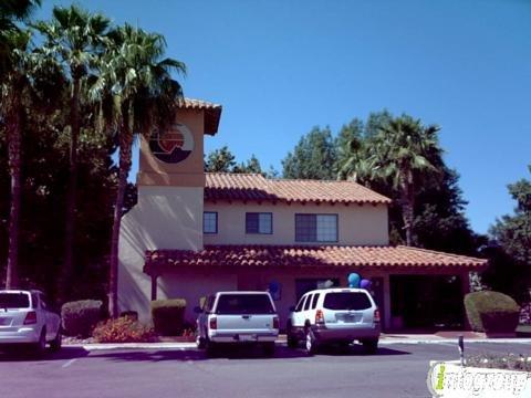 La Hacienda Apartment Homes