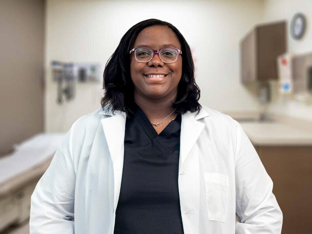 Kirstin C Ruiz, FNP - Oak Street Health