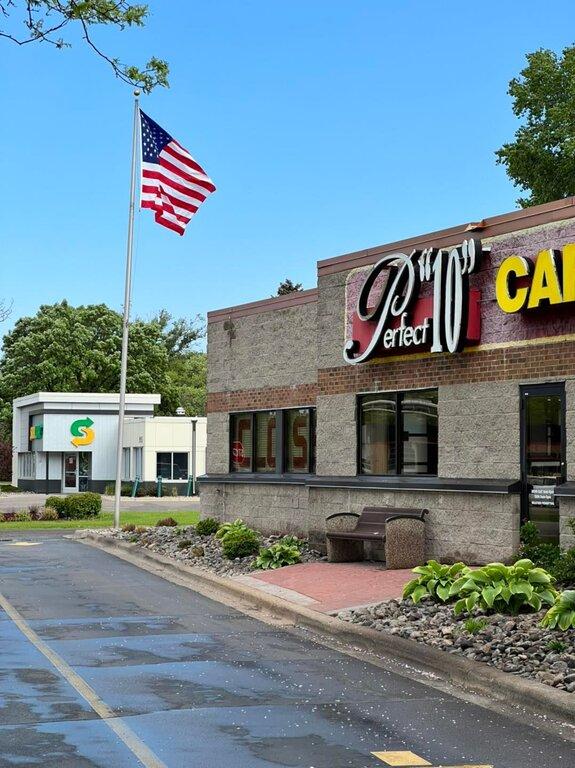 Perfect 10 Car Wash and Detail Center