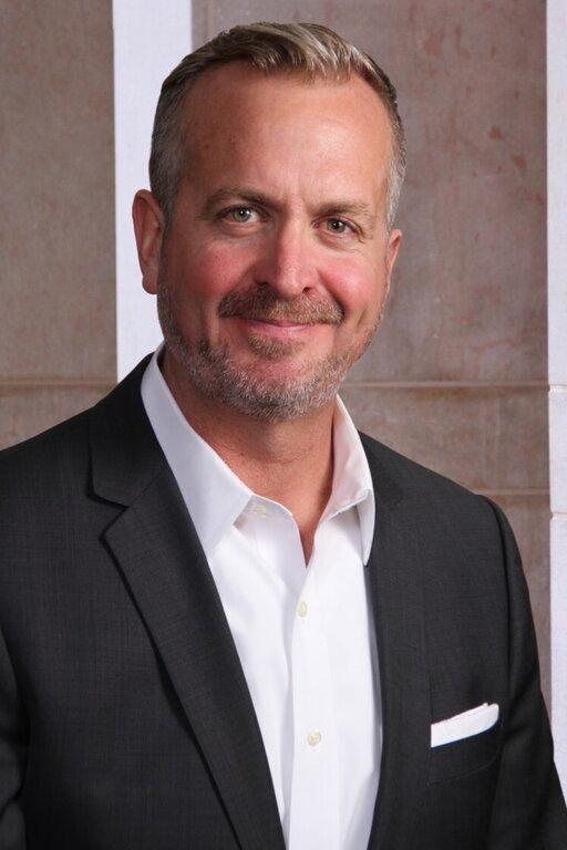 Merrill Lynch Financial Advisor C Warthen