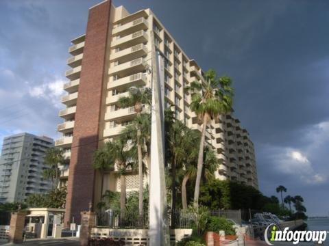 Adams Garcia Realtor