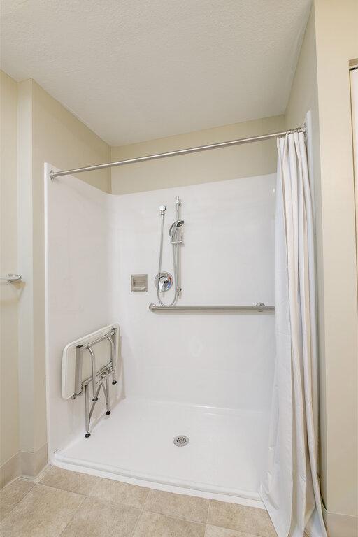 Parkwood Commons Apartments