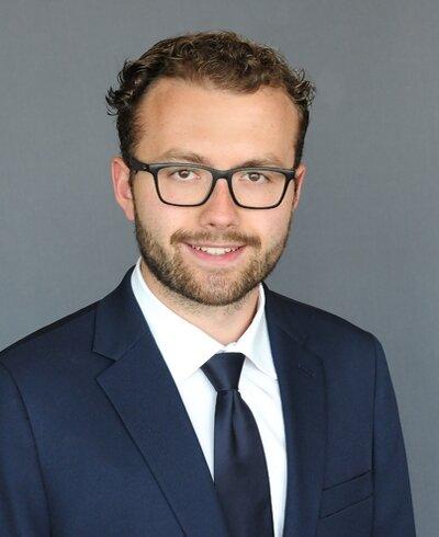 Ryan Sachsenmaier-Client Support Associate, Ameriprise Financial Services, LLC