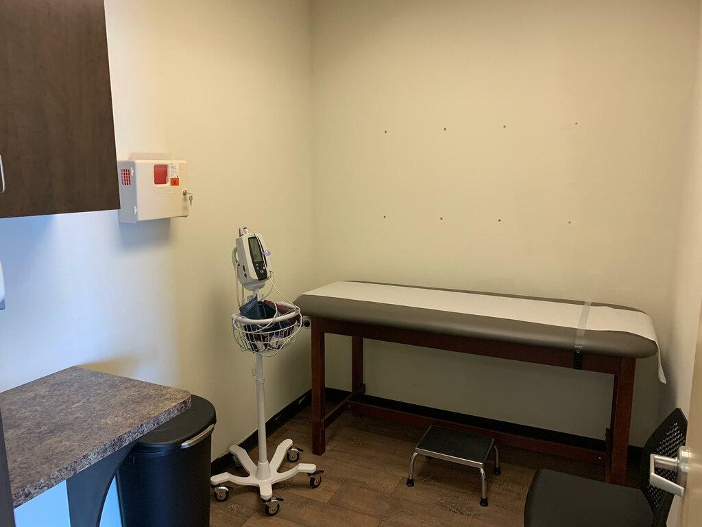 CareFirst Urgent Care-Blue Diamond