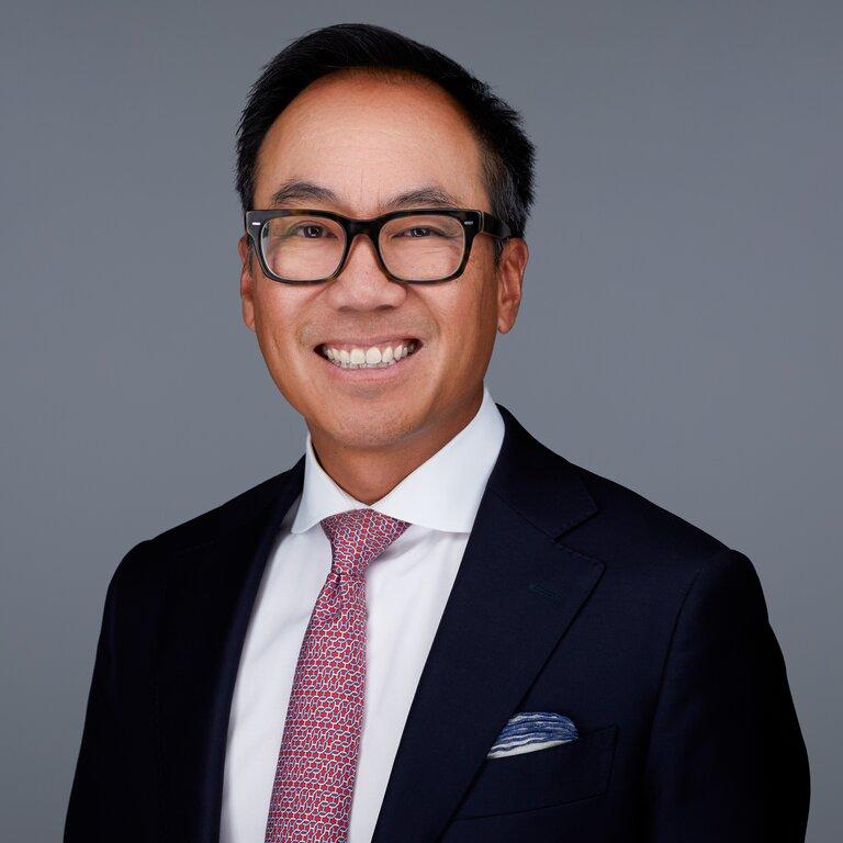 Merrill Lynch Financial Advisor Peter Nguyen