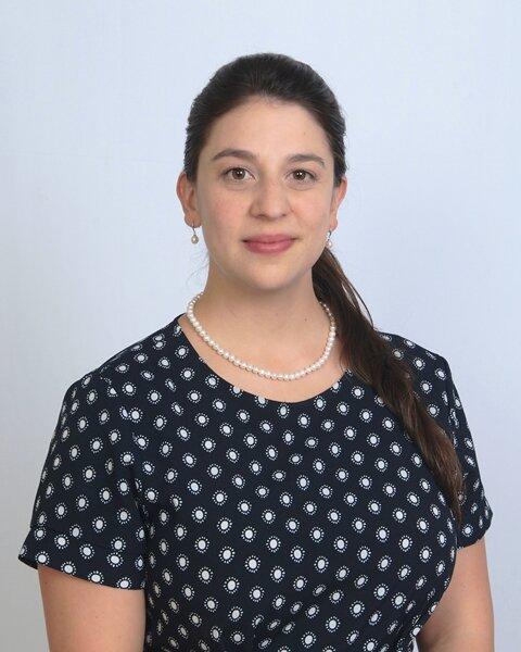 Carolina Bautista Vallderuten, MD