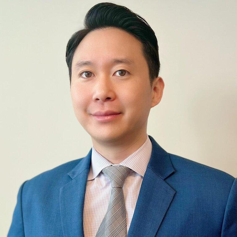 Merrill Lynch Financial Advisor Albert Kim