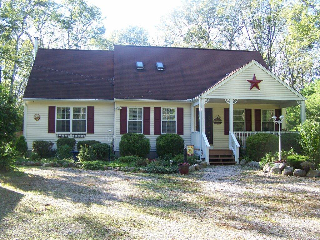 Chad Dupuis, Realtor, Coldwell Banker Coastal Homes