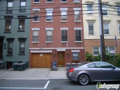 121 Willow Condo Association