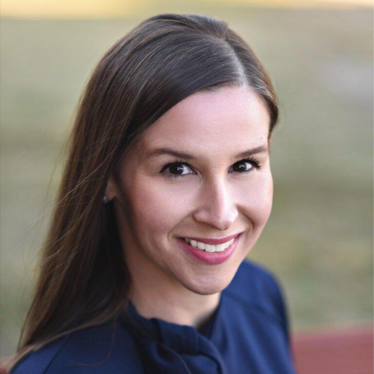 Merrill Lynch Financial Advisor Laura Pope