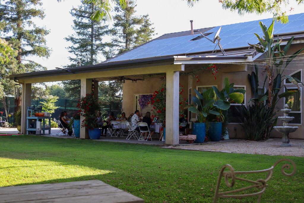 Country Sequoia Gardens