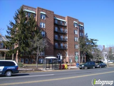Brunswick Arms Apartments