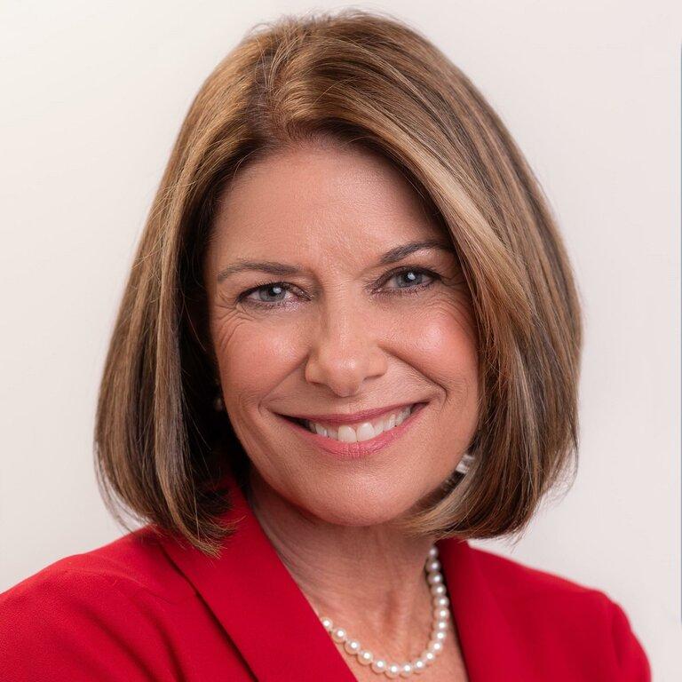 Edward Jones-Financial Advisor: Amanda M Coccia