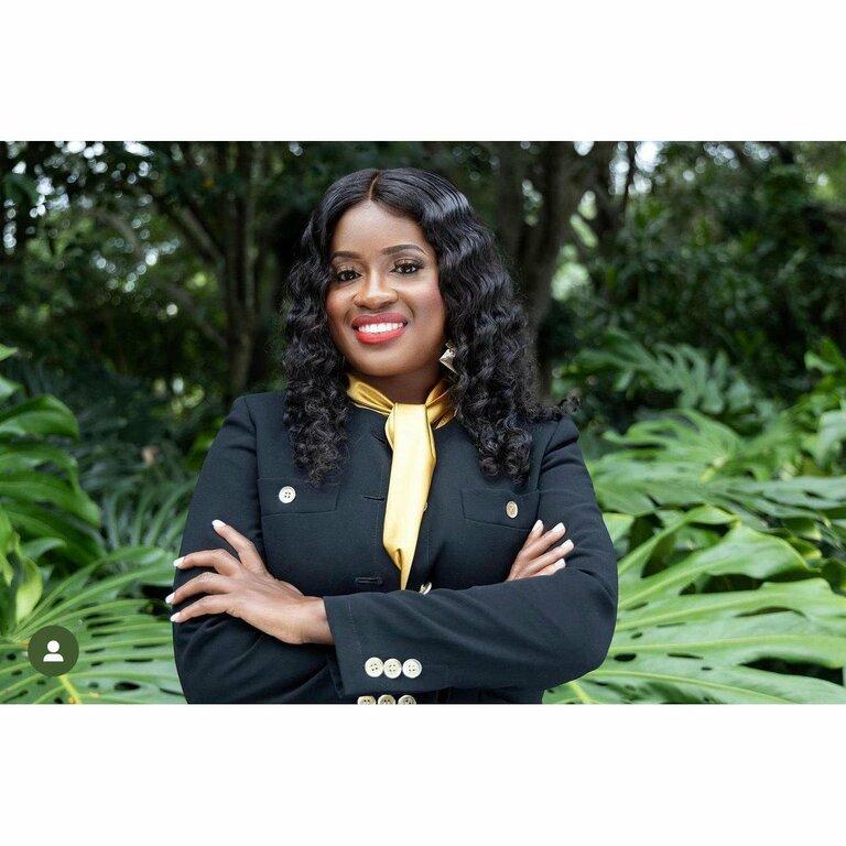 Elisabeth Hilaire-Intuit Turbotax Verified Pro