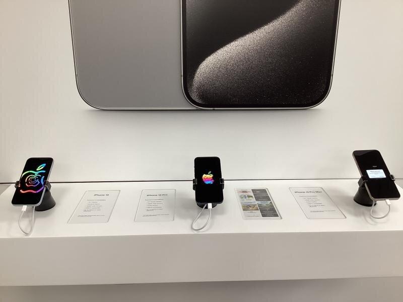 Cellular Sales-Verizon Authorized Retailer