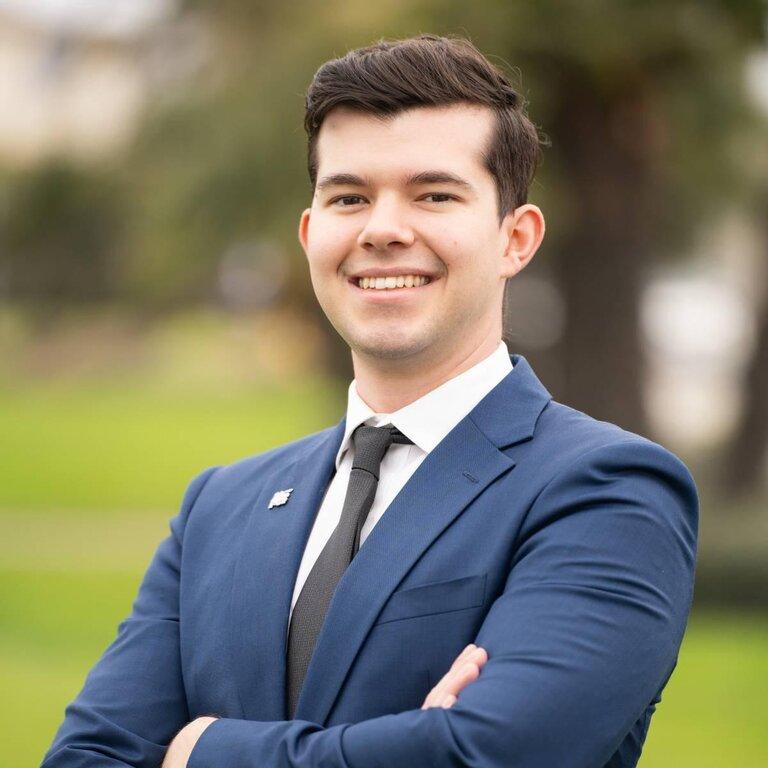 Merrill Lynch Financial Advisor Liam King