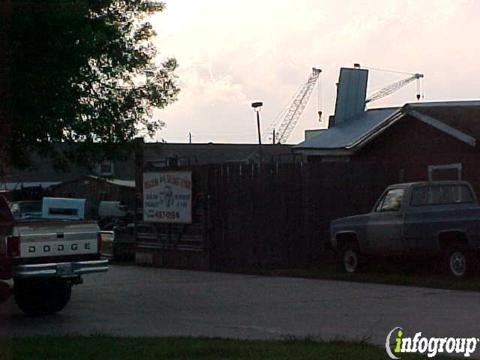 Pasadena 4 X 4 Salvage