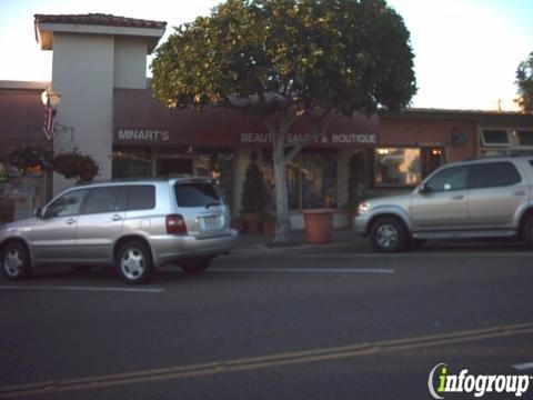 Minart's Hair Fashion & Boutique